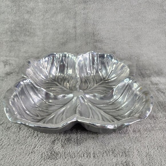 Vintage Anchor Hocking Leaf-Shaped Silver Dish - Picture 3 of 11